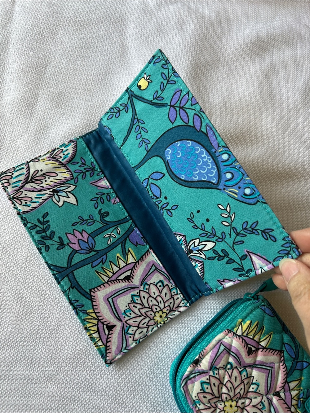 Vera Bradley Teal Floral Quilted Wristlet and Checkbook Set - Picture 3 of 6